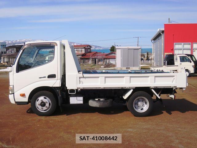 Hino DUTRO 2011-08 4109232-9