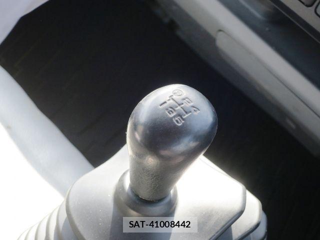 Hino DUTRO 2011-08 4109232-16