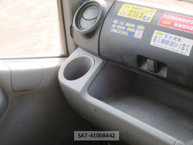 Hino DUTRO 2011-08 4109232-24