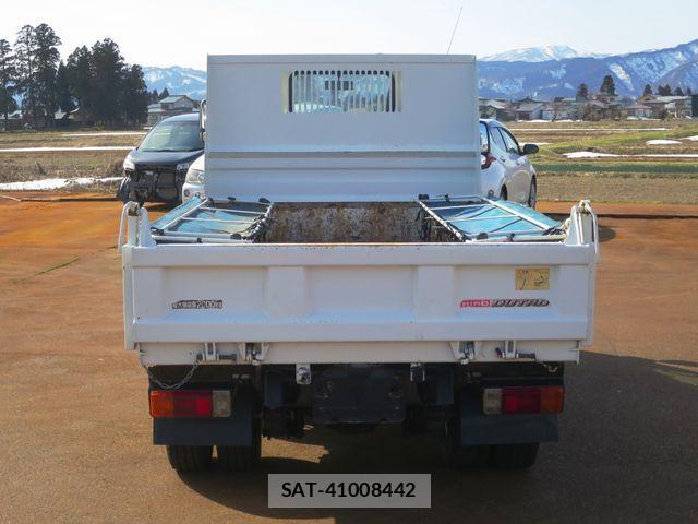Hino DUTRO 2011-08 4109232-8