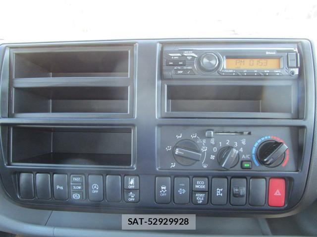Hino DUTRO 2024-10 4109156-17