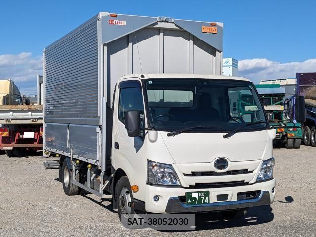 Hino DUTRO 2023-03 4109163-2