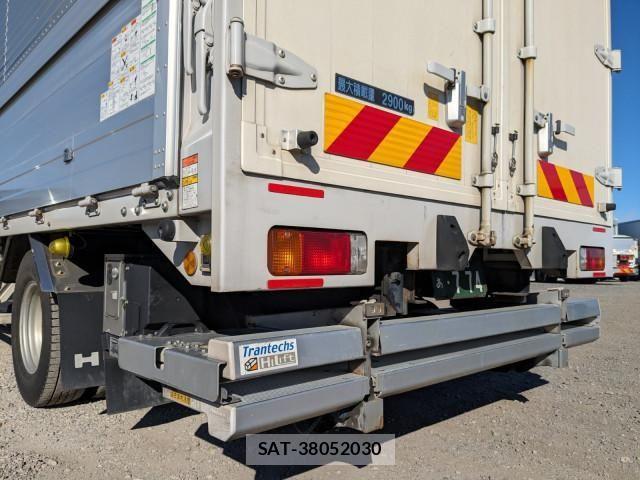 Hino DUTRO 2023-03 4109163-7
