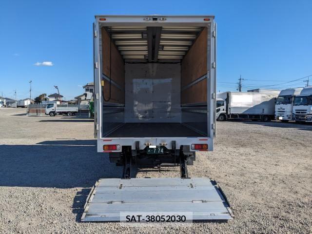 Hino DUTRO 2023-03 4109163-8