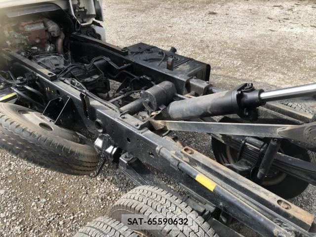 Hino DUTRO 2012-07 4109235-17