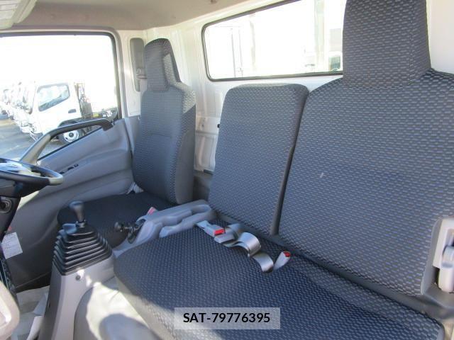 Hino DUTRO 2024-01 4109176-17