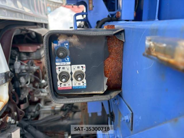 Hino DUTRO 2012-05 4109210-14