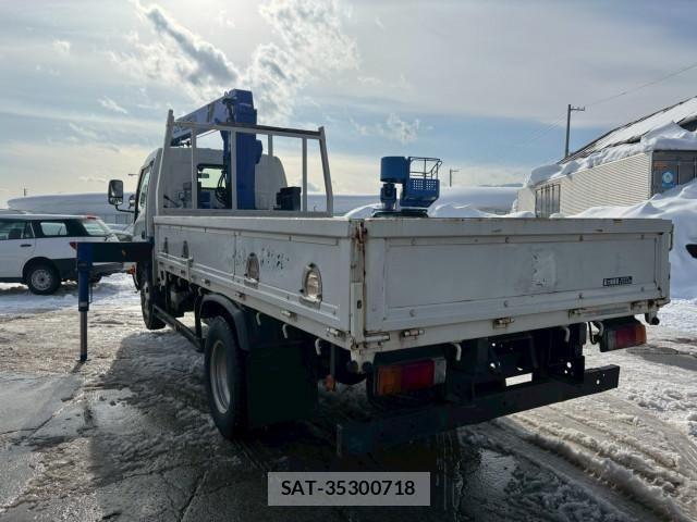 Hino DUTRO 2012-05 4109210-5