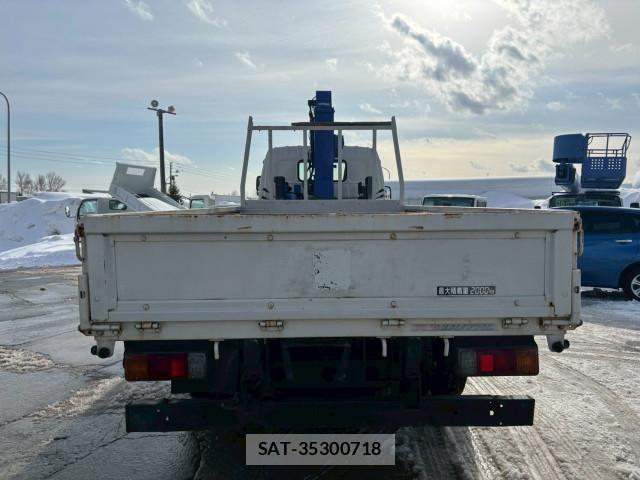 Hino DUTRO 2012-05 4109210-6