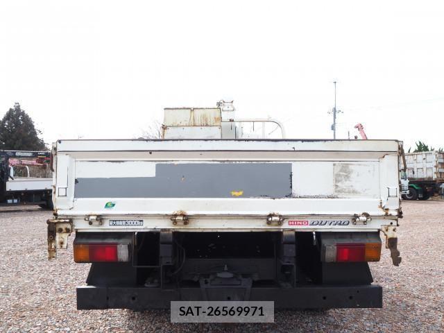 Hino DUTRO 2015-10 4109226-3