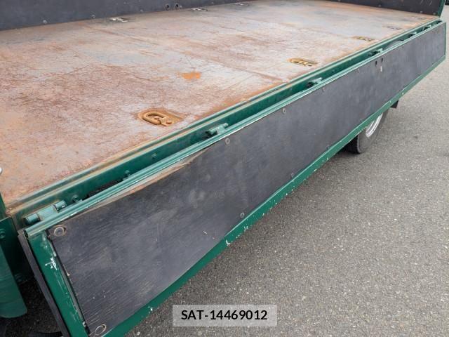 Hino DUTRO 2021-04 4240611-17