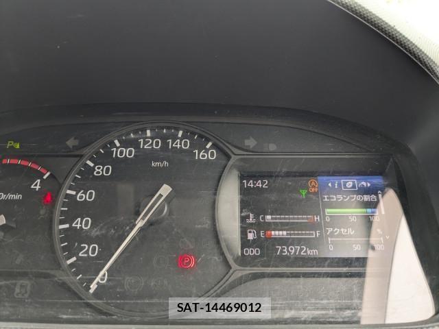 Hino DUTRO 2021-04 4240611-18