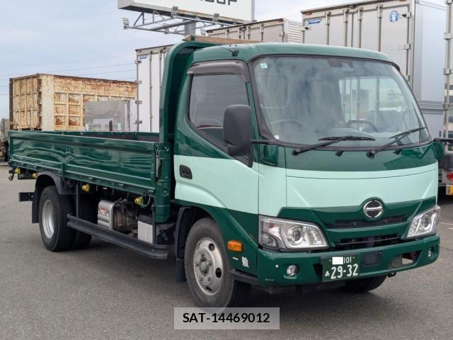 Hino DUTRO 2021-04 4240611-2