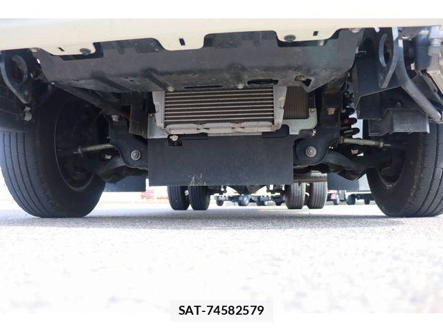 Hino DUTRO 2024-08 4240601-10