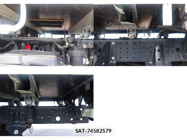 Hino DUTRO 2024-08 4240601-27