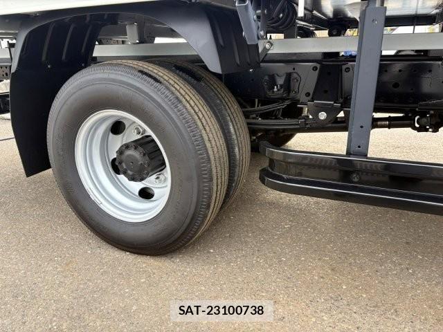 Hino DUTRO 2025-04 4323246-9