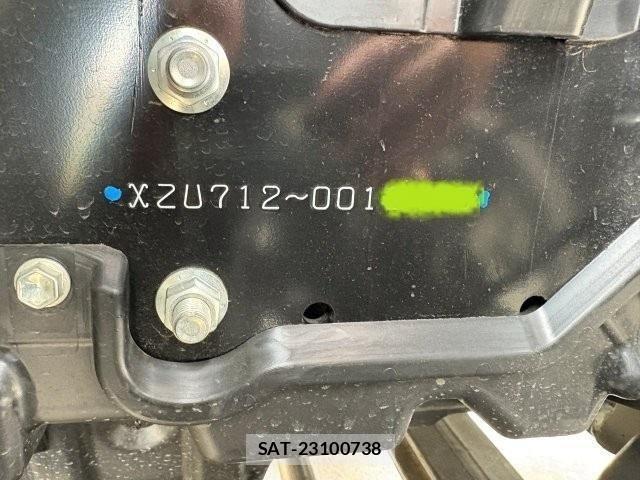 Hino DUTRO 2025-04 4323246-24