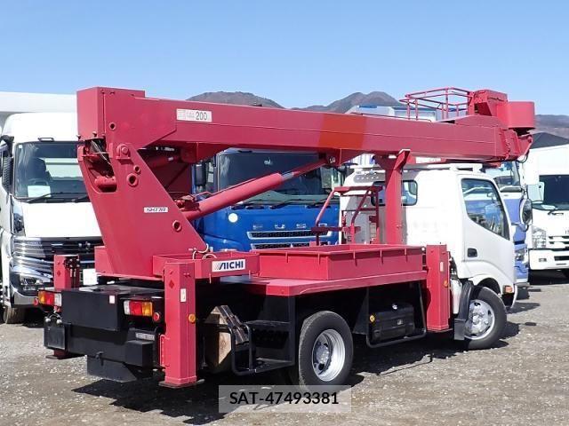 Hino DUTRO 2011-01 4323258-2