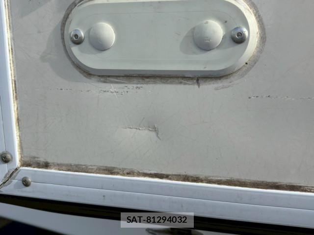Hino DUTRO 2020-05 4370571-18