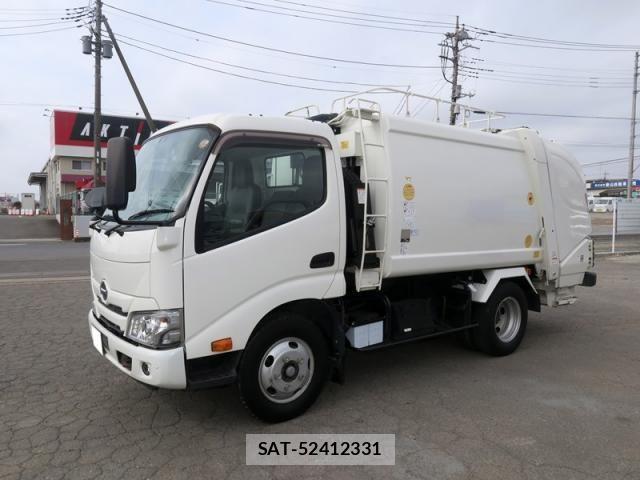Hino DUTRO 2021-03 4370564-1