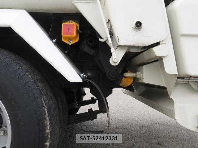 Hino DUTRO 2021-03 4370564-20