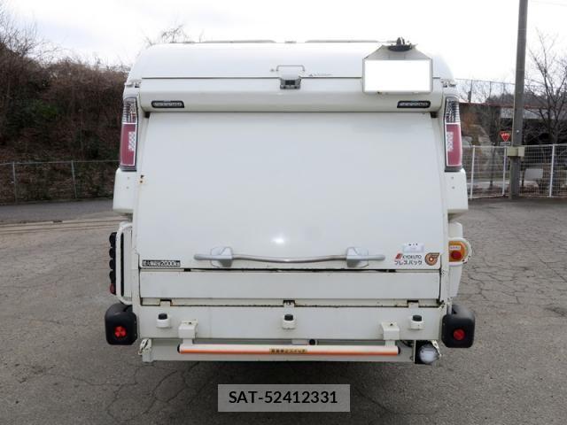Hino DUTRO 2021-03 4370564-4
