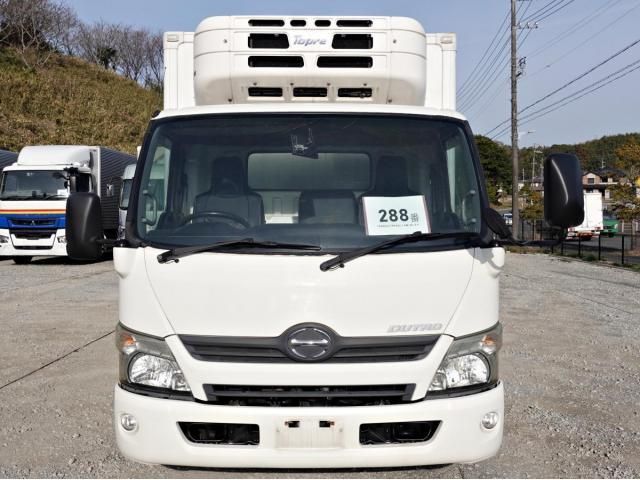 Hino DUTRO 2011-08 4384433-3