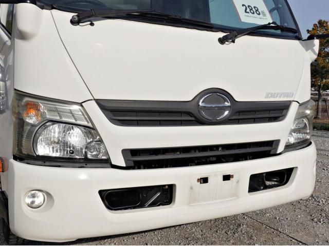 Hino DUTRO 2011-08 4384433-5