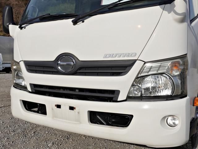Hino DUTRO 2011-08 4384436-4