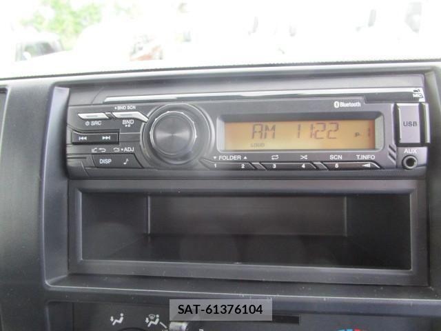 Hino DUTRO 2025-06 4420455-16