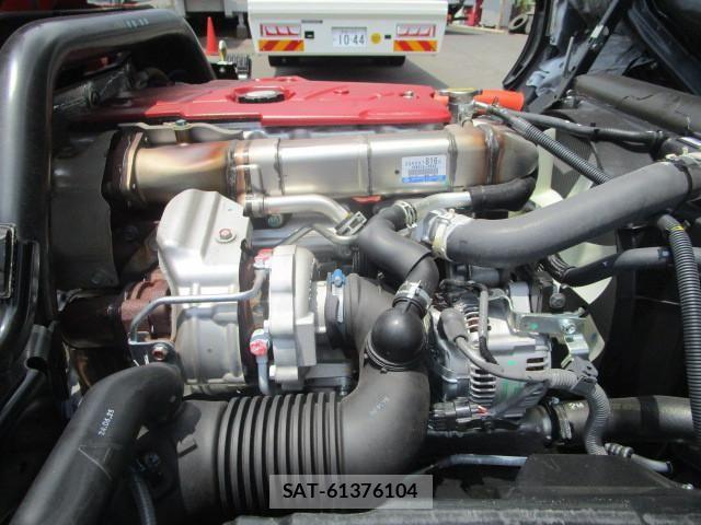 Hino DUTRO 2025-06 4420455-27