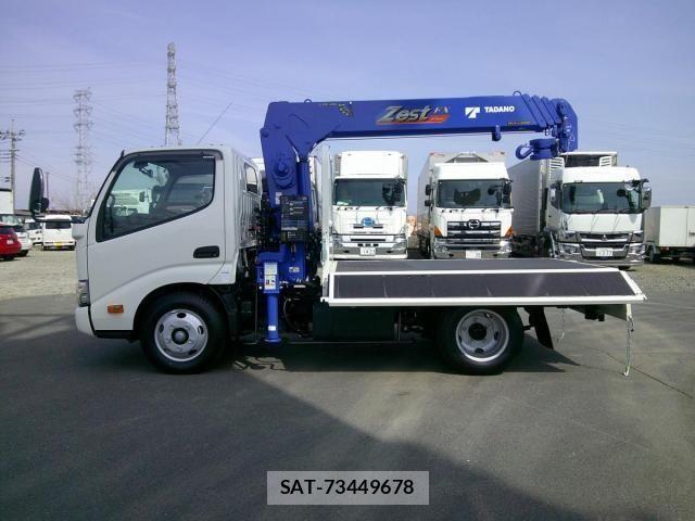 Hino DUTRO 2025-07 4420458-9