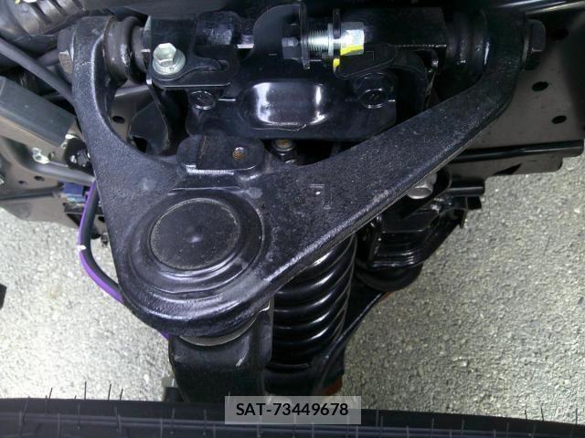 Hino DUTRO 2025-07 4420458-28