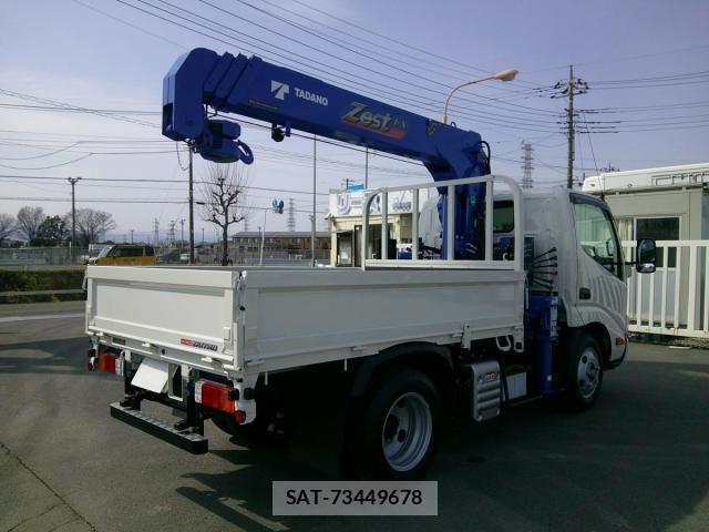 Hino DUTRO 2025-07 4420458-4