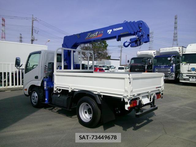 Hino DUTRO 2025-07 4420458-6