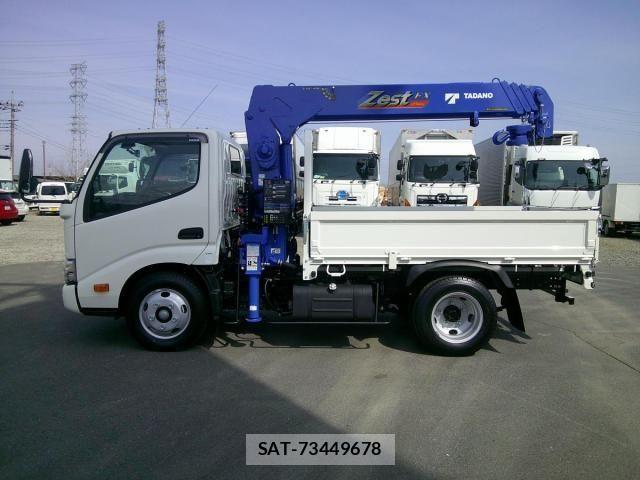 Hino DUTRO 2025-07 4420458-7
