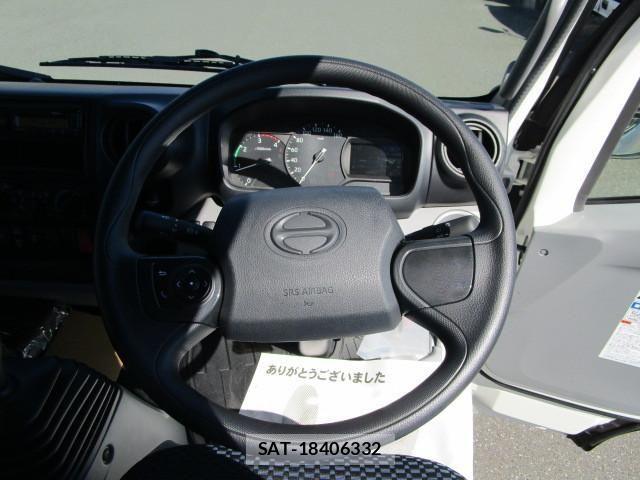 Hino DUTRO 2024-11 4420457-11