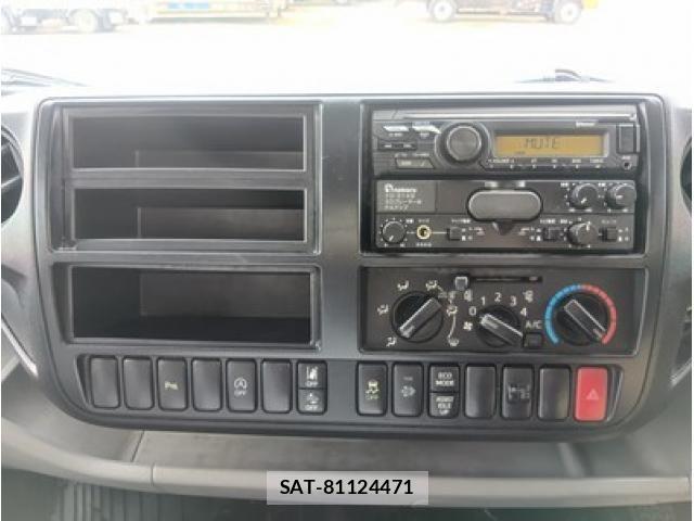 Hino DUTRO 2020-11 4420461-24