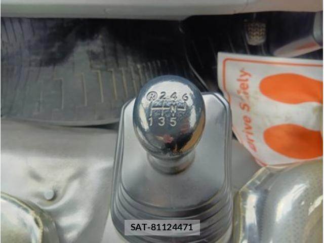 Hino DUTRO 2020-11 4420461-27