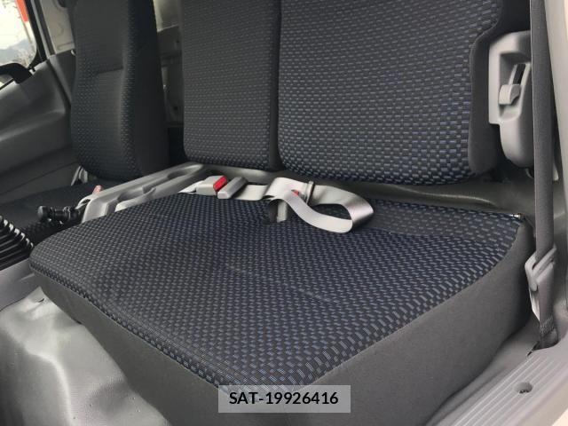 Hino DUTRO 2025-06 4591213-18