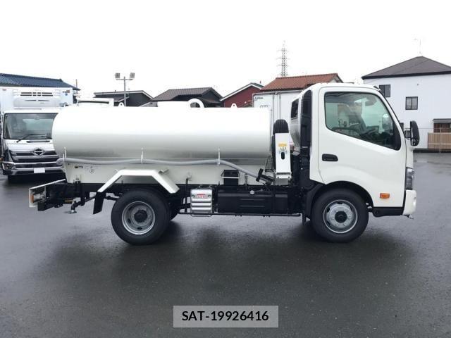 Hino DUTRO 2025-06 4591213-5
