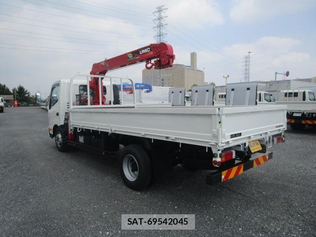 Hino DUTRO 2025-07 4591196-2