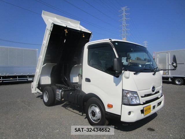 Hino DUTRO 2025-08 4591206-12