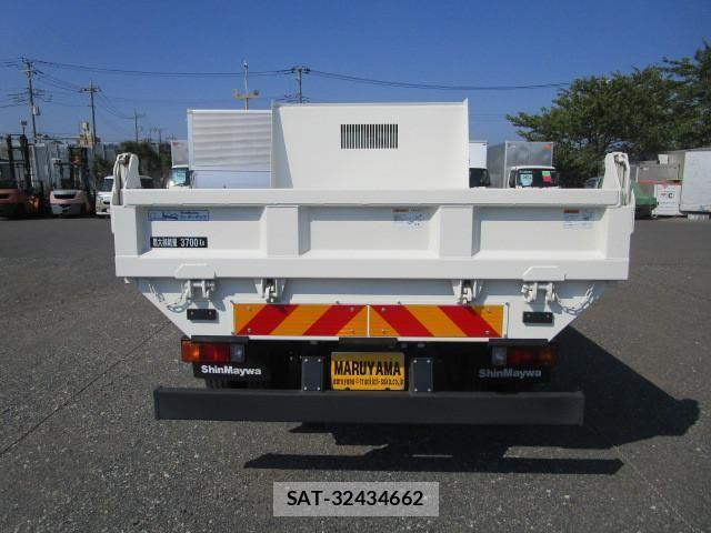 Hino DUTRO 2025-08 4591206-6