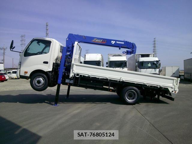 Hino DUTRO 2025-07 4638713-11
