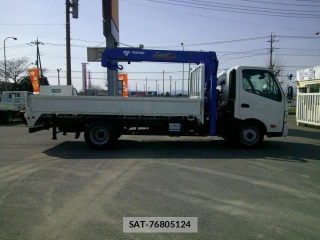 Hino DUTRO 2025-07 4638713-3
