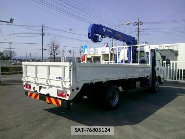 Hino DUTRO 2025-07 4638713-4