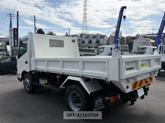 Hino DUTRO 2025-07 4638710-3