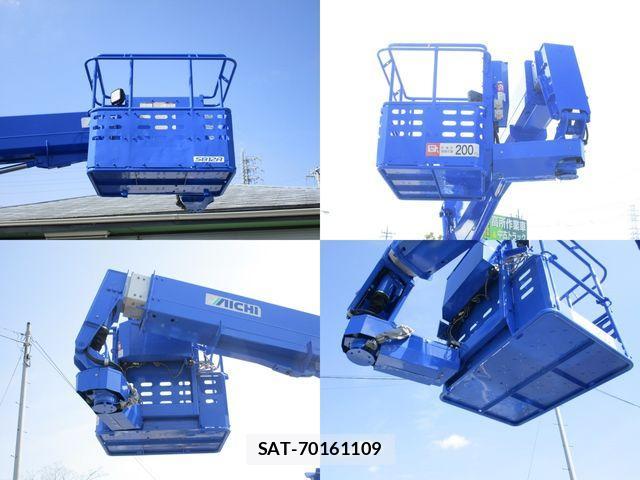 Hino DUTRO 2015-09 4753048-9