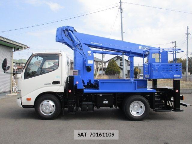 Hino DUTRO 2015-09 4753048-5